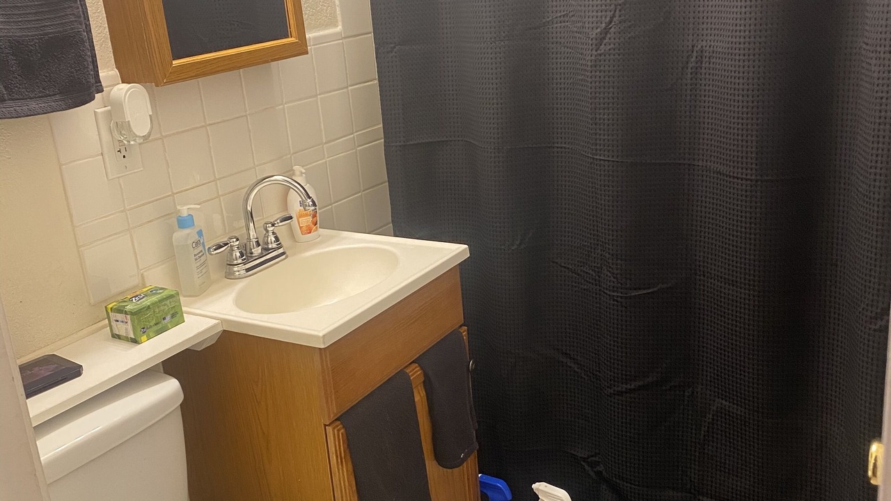 Photo of Bathroom in North Las Vegas