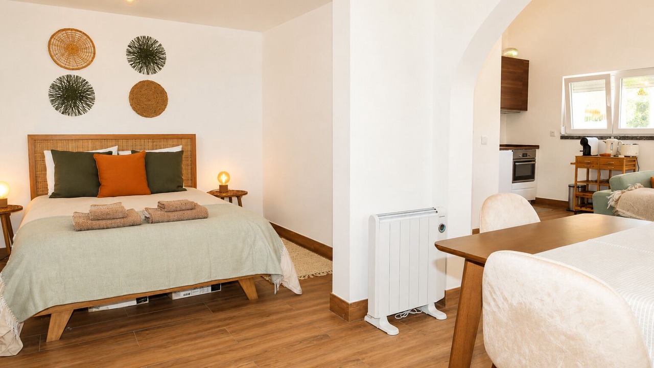 Photo of Bedroom in Ericeira