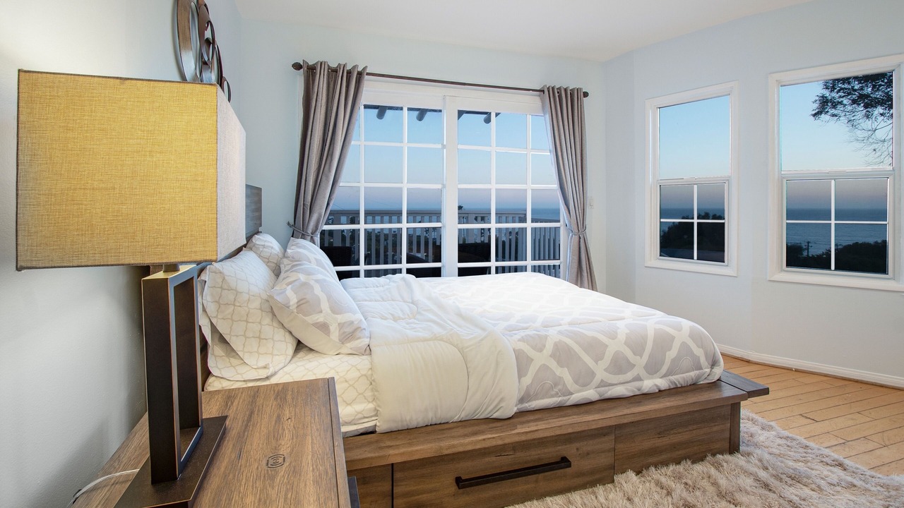 Photo of Bedroom in Central Malibu