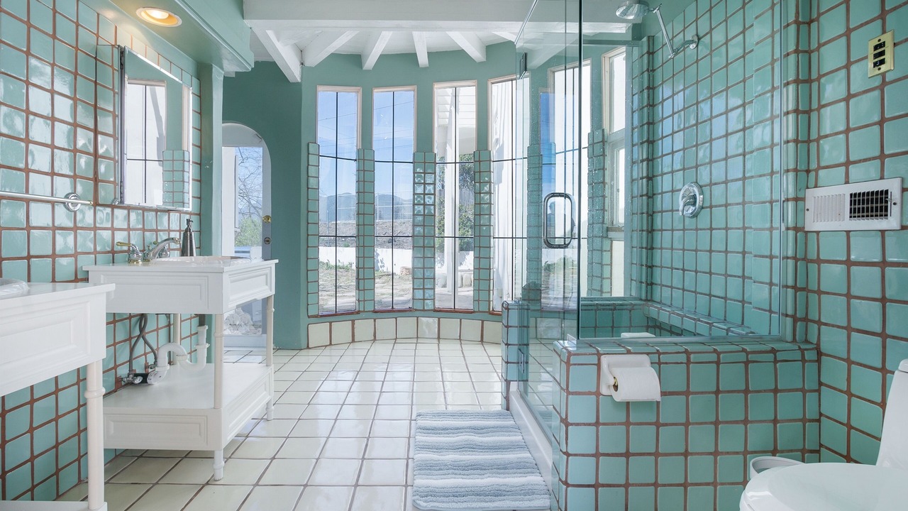 Photo of Bathroom in Central Malibu