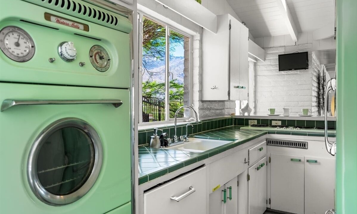 Photo of Kitchen in Araby Cove