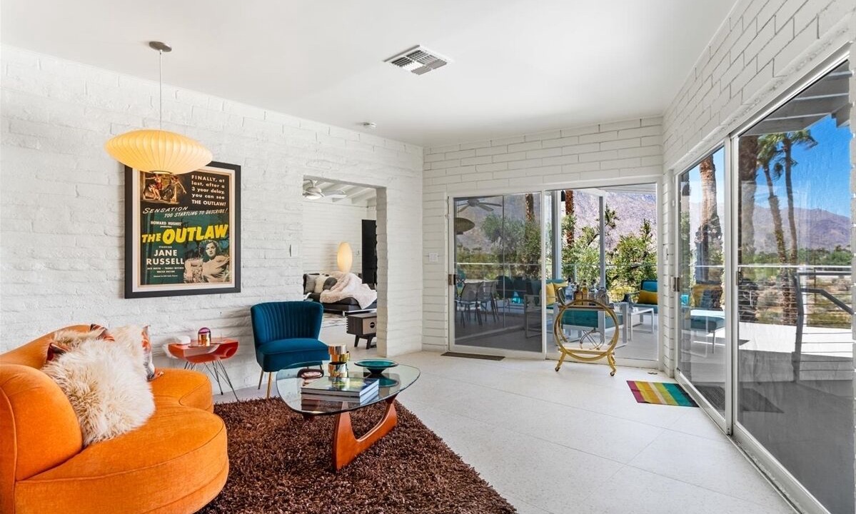 Photo of Livingroom in Araby Cove