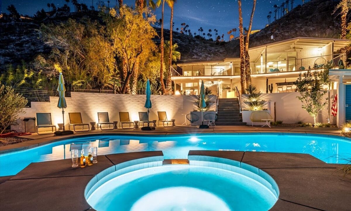 Photo of Outdoor in Araby Cove