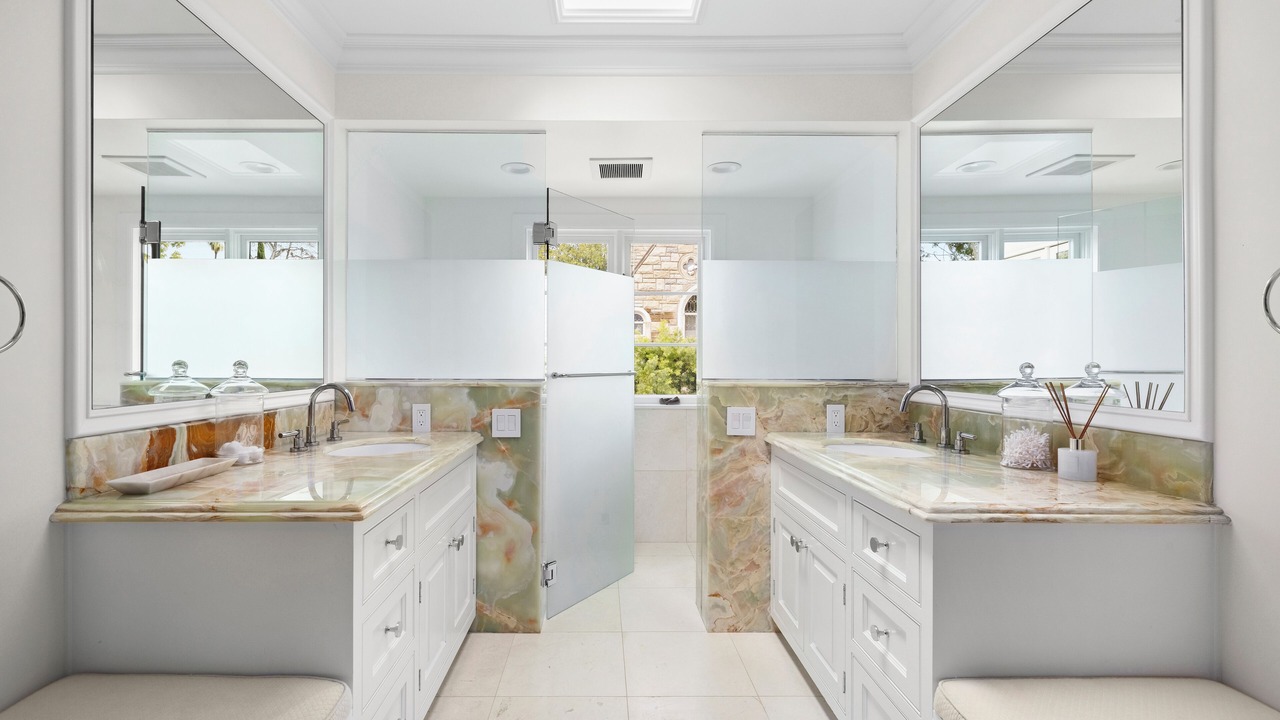 Photo of Bathroom in The Flats