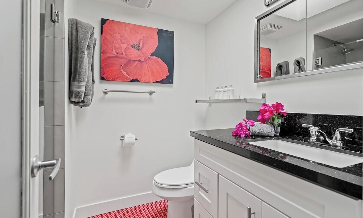 Photo of Bathroom in Sunmor