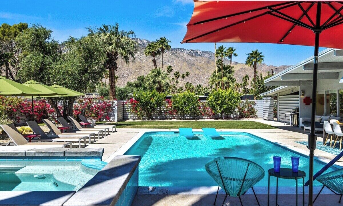 Photo of Outdoor in Sunmor
