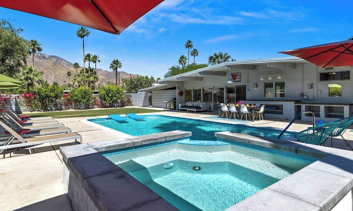 Photo of Outdoor in Sunmor