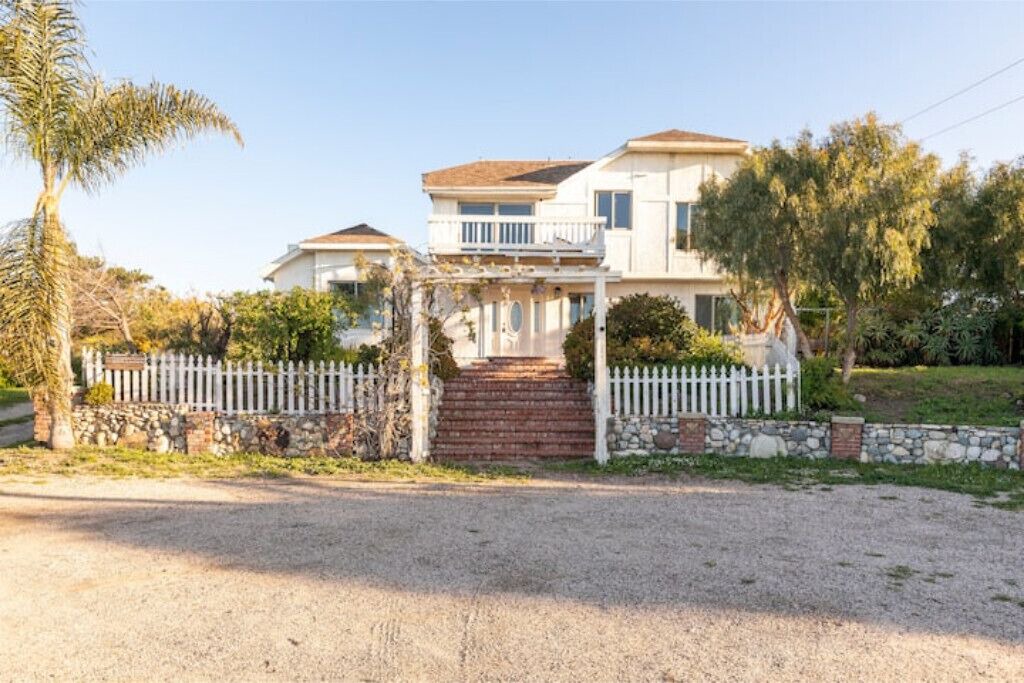 Photo of Outdoor in Central Malibu