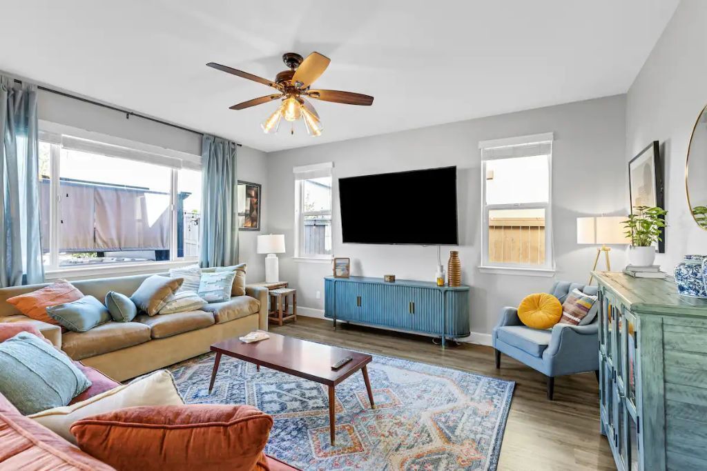 Photo of Livingroom in Reno