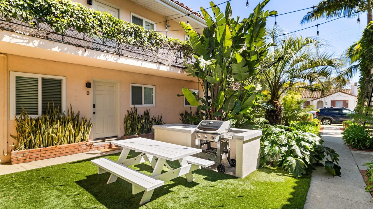 Photo of Outdoor in West Beach