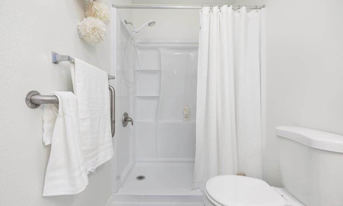 Photo of Bathroom in Armona