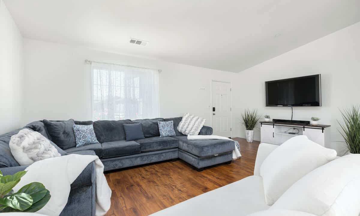 Photo of Livingroom in Armona