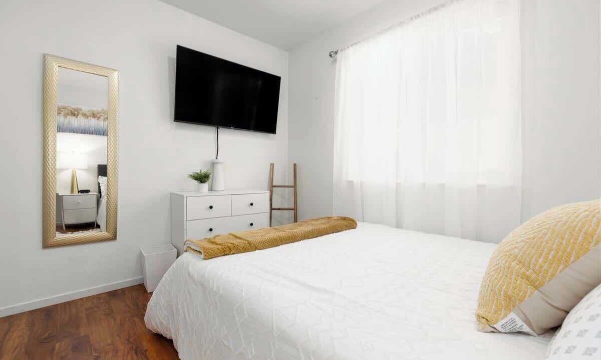 Photo of Bedroom in Armona