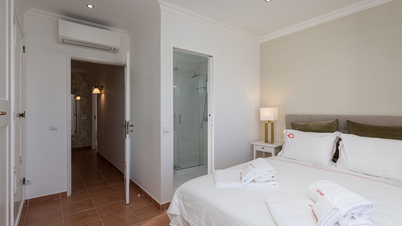 Photo of Bedroom in Vilamoura