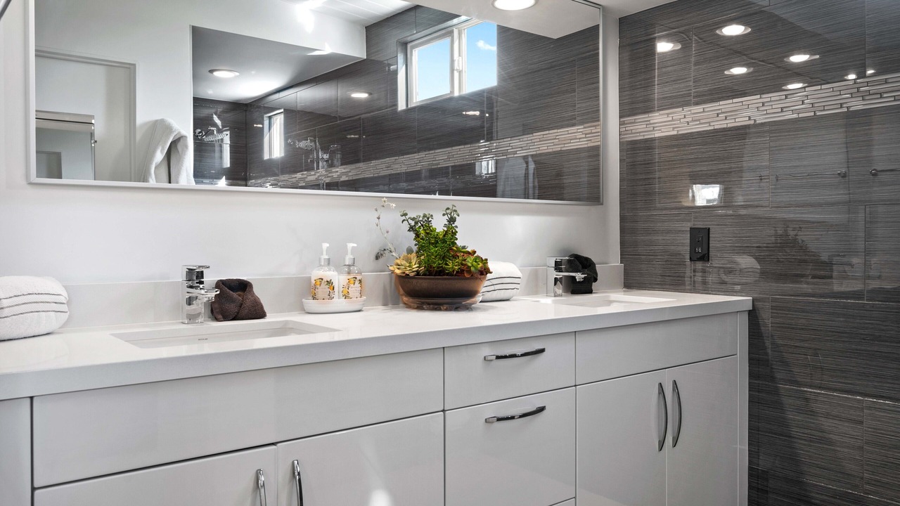Photo of Bathroom in Sunmor
