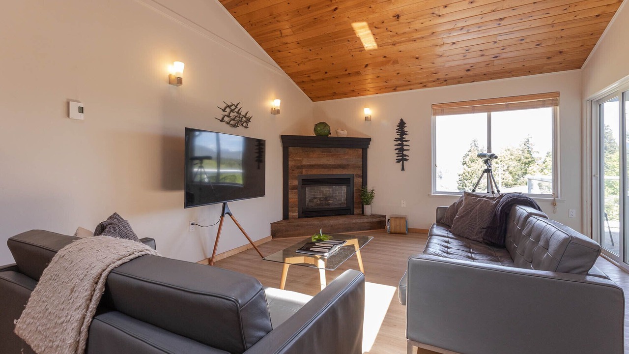 Photo of Livingroom in Tofino
