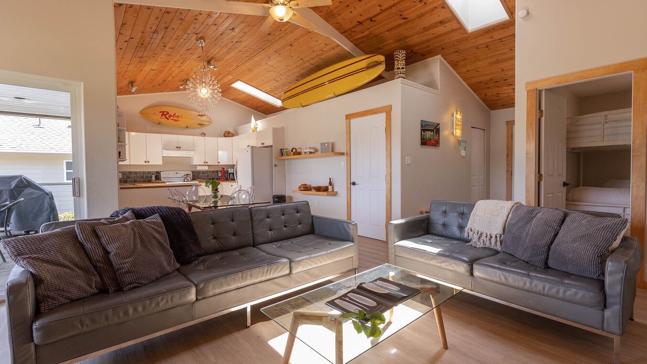 Photo of Livingroom in Tofino