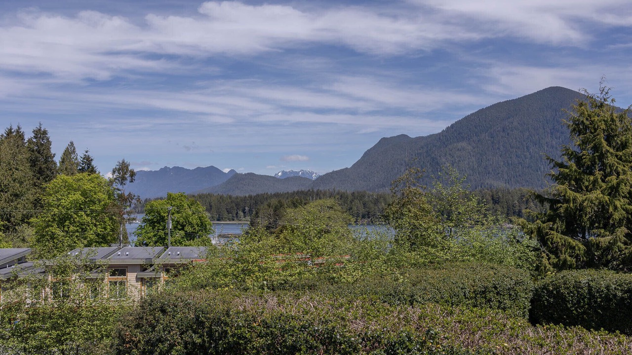 Photo of Others in Tofino