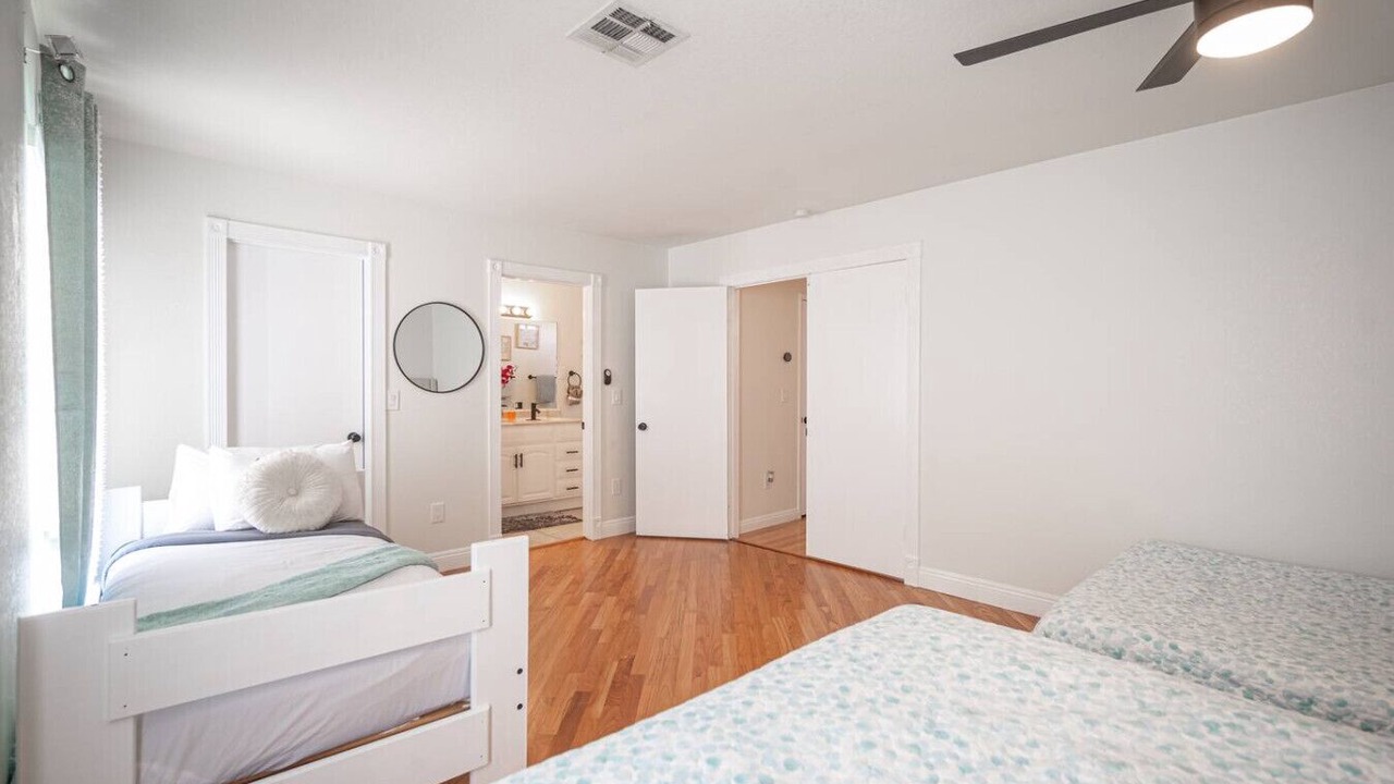 Photo of Bedroom in North Las Vegas