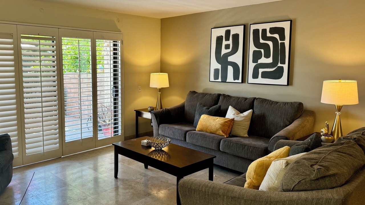 Photo of Livingroom in Sunrise Vista Chino