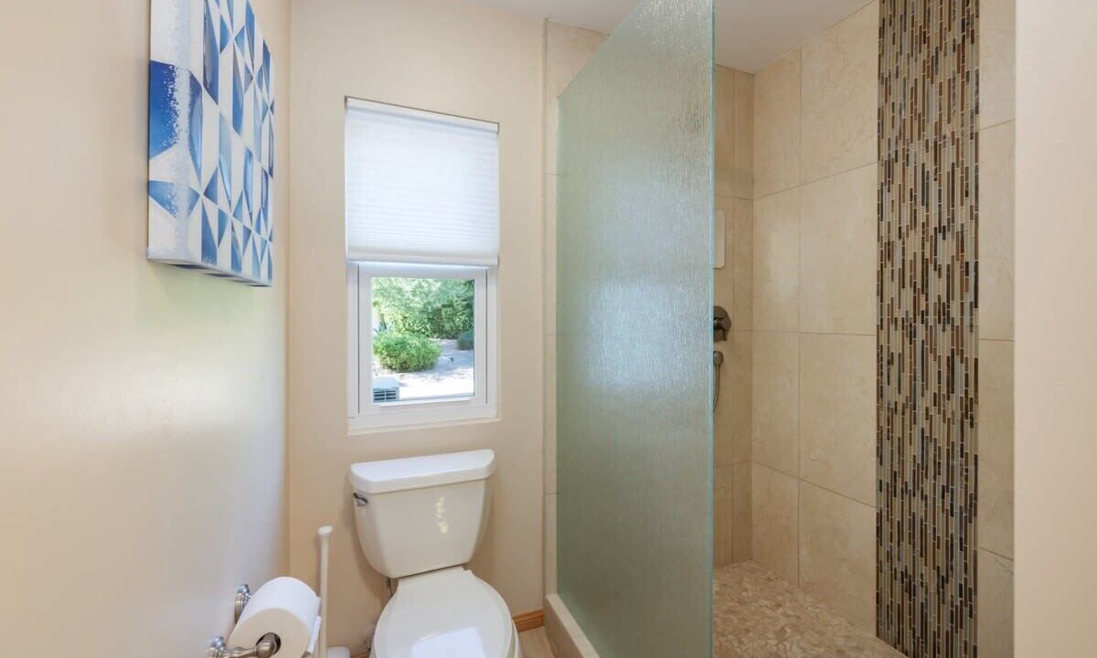 Photo of Bathroom in Araby