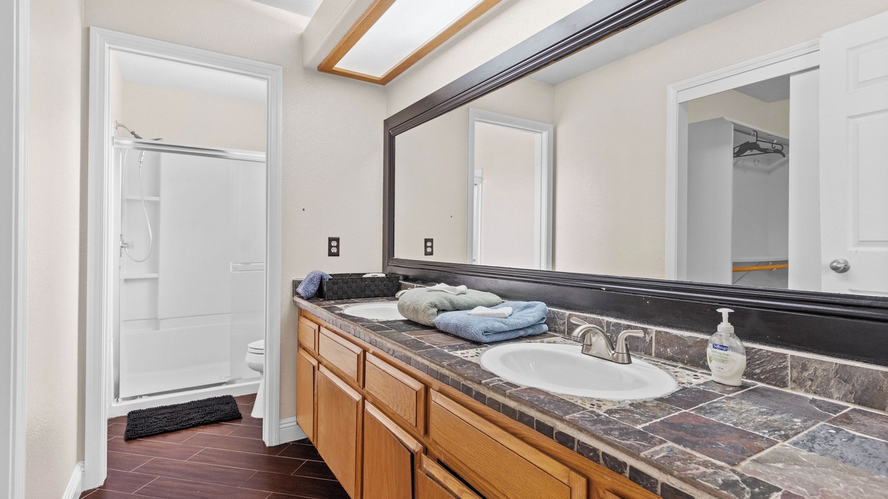 Photo of Bathroom in Pumpkin Center