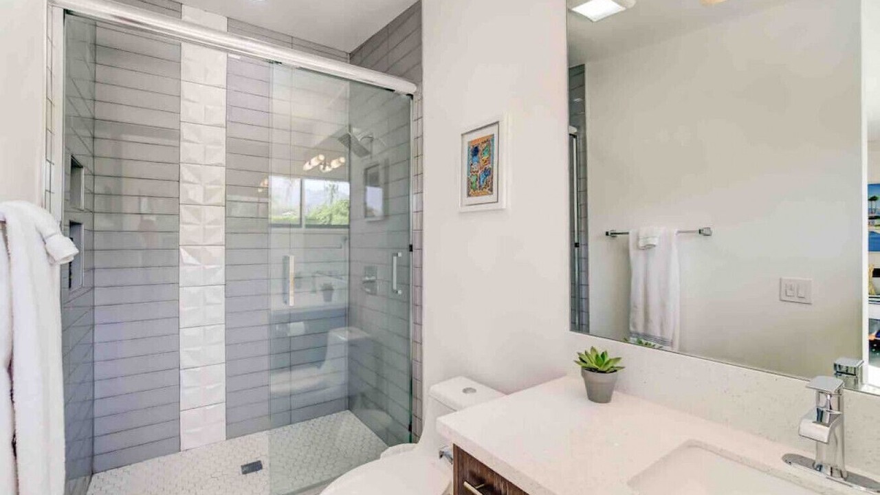 Photo of Bathroom in Sunmor