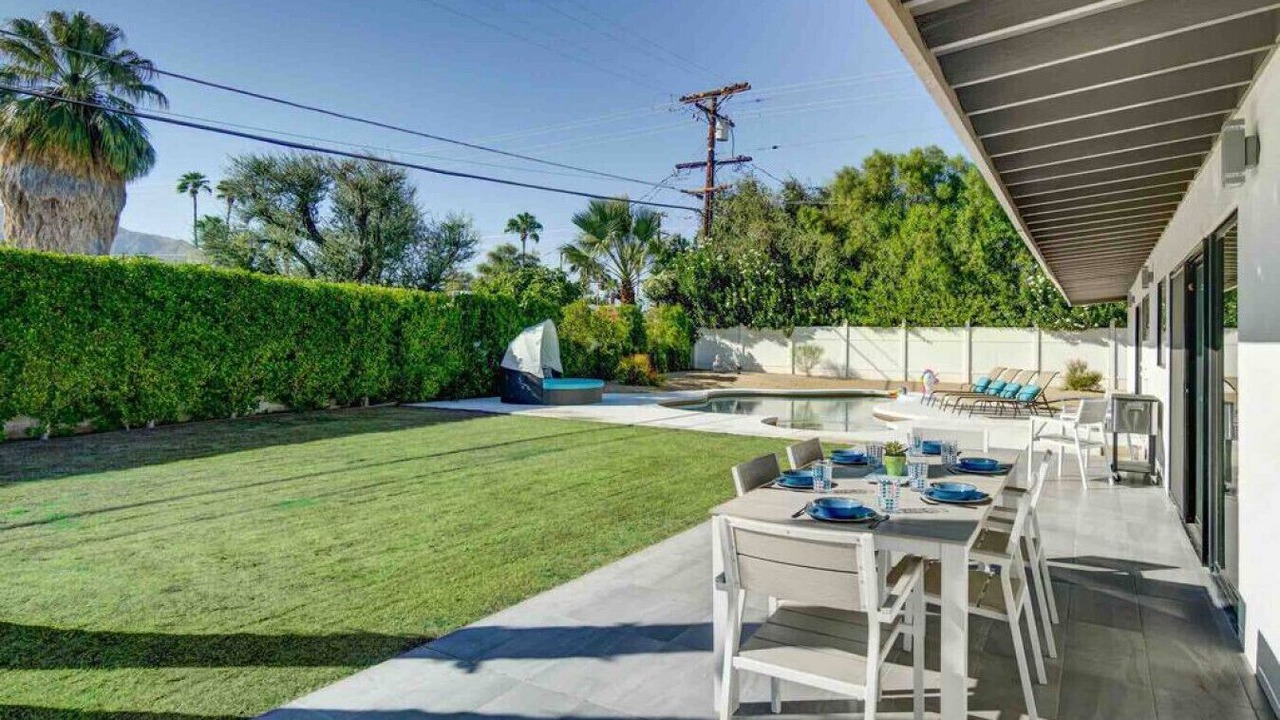 Photo of Outdoor in Sunmor