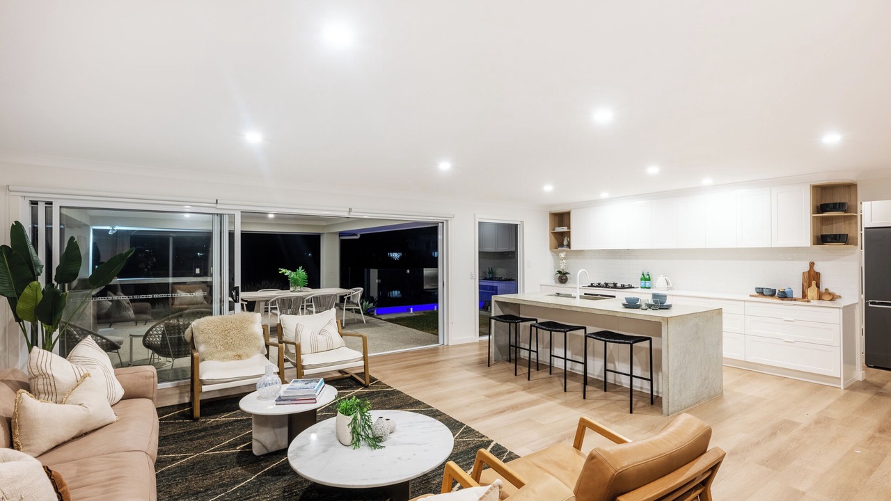 Photo of Livingroom in Burleigh Waters