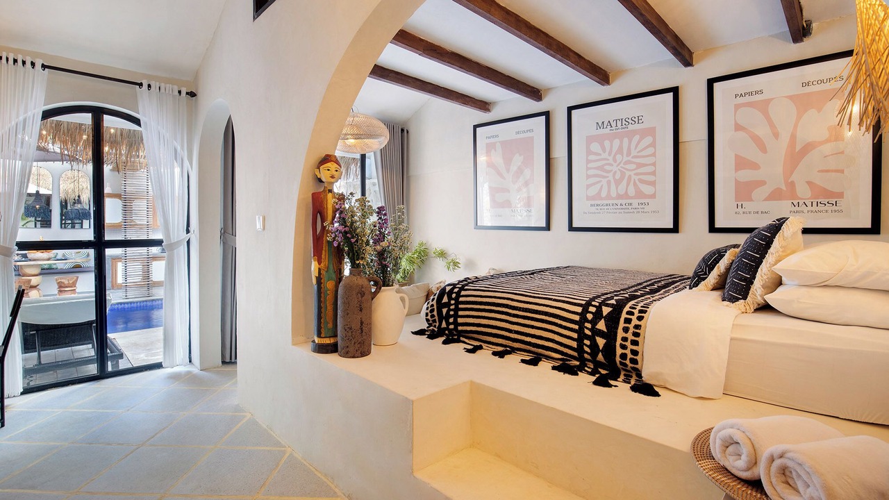 Photo of Bedroom in Drupadi