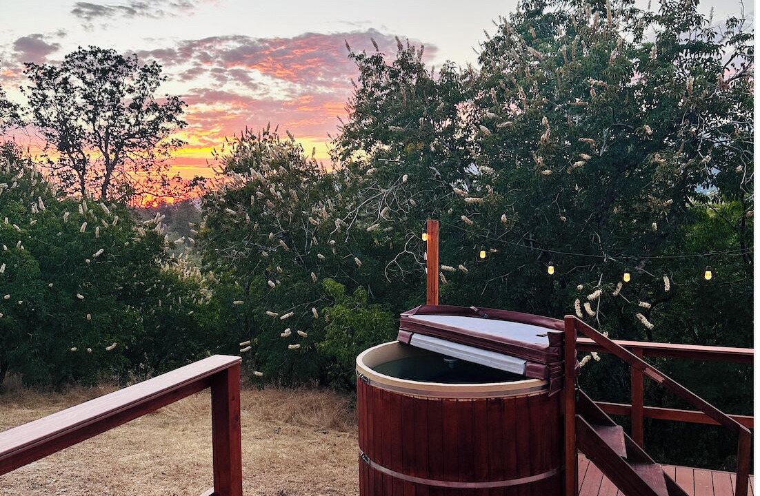 Photo of Patio Balcony in California Hot Springs