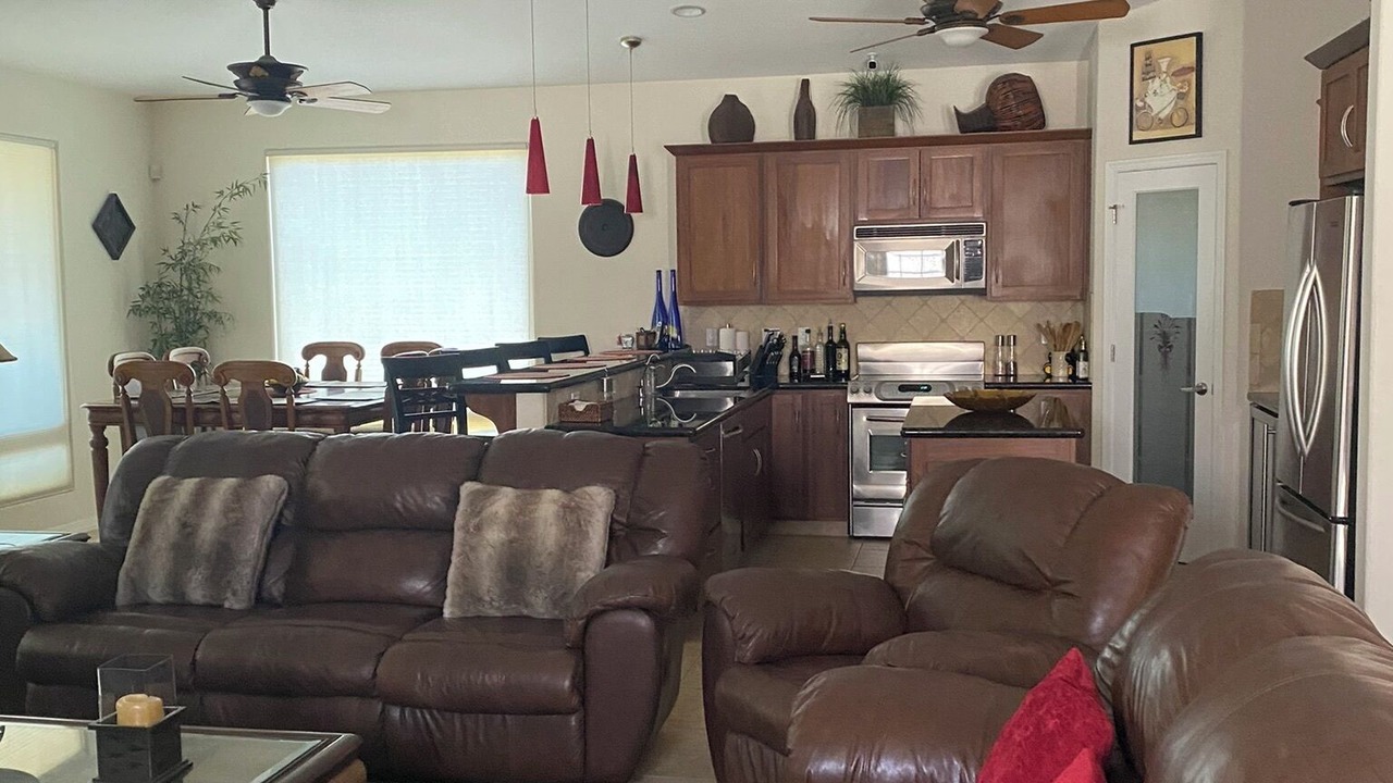 Photo of Livingroom in Moovalya Keys