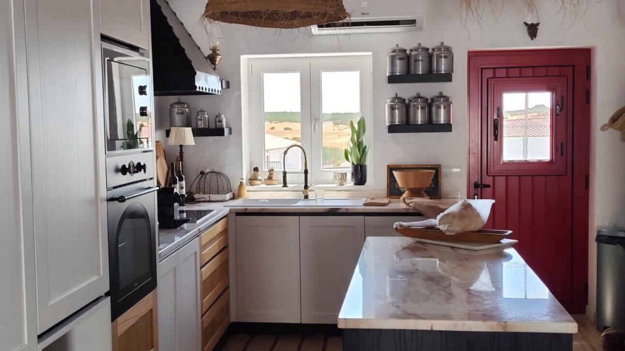 Photo of Kitchen in Mertola