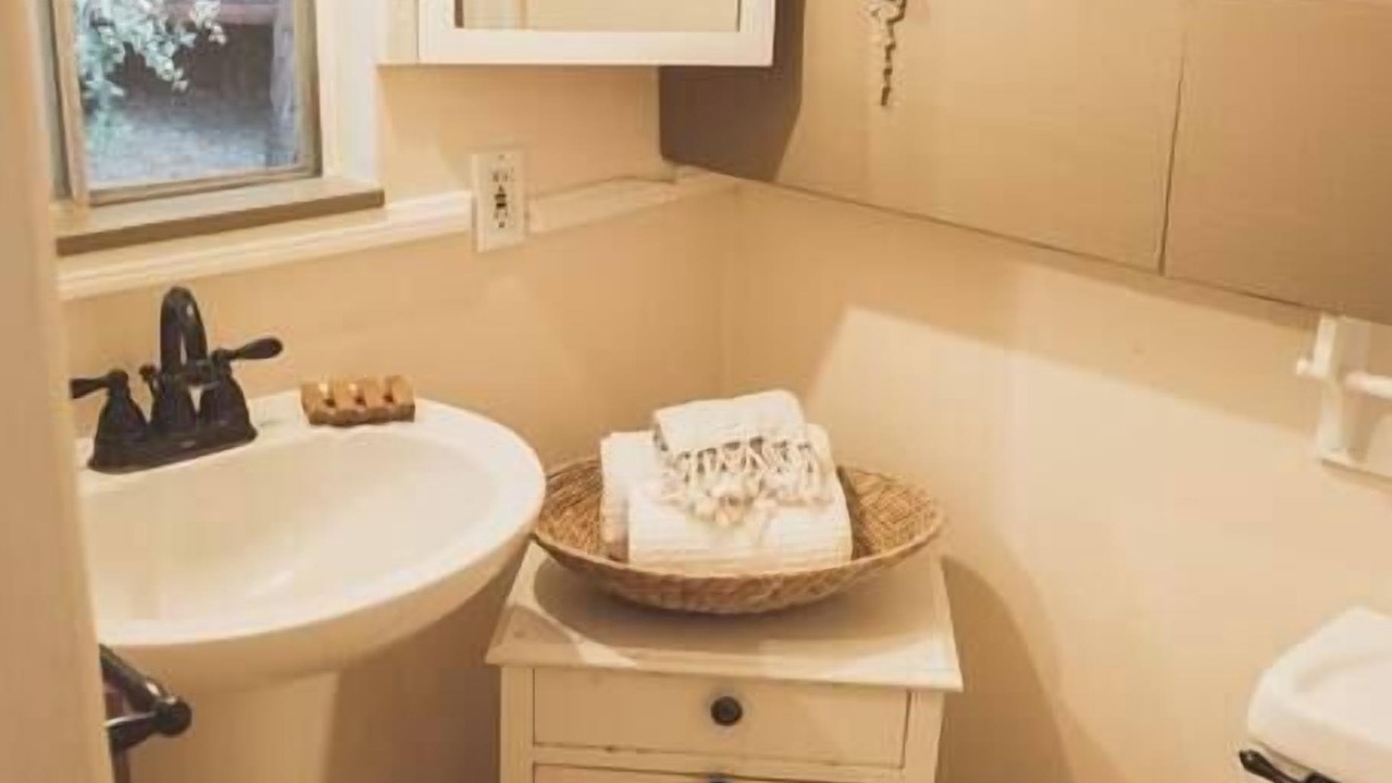 Photo of Bathroom in Idyllwild