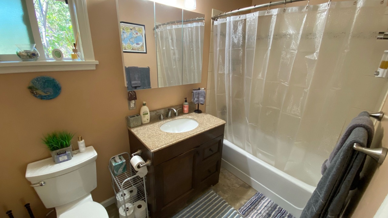 Photo of Bathroom in Montecito