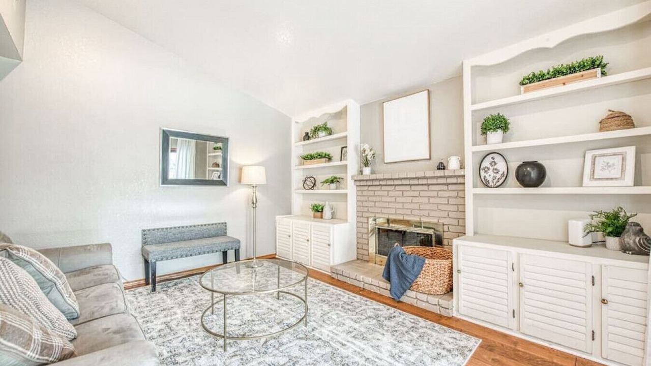 Photo of Livingroom in Raisin