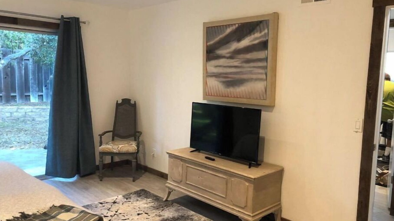 Photo of Bedroom in Mission Hills