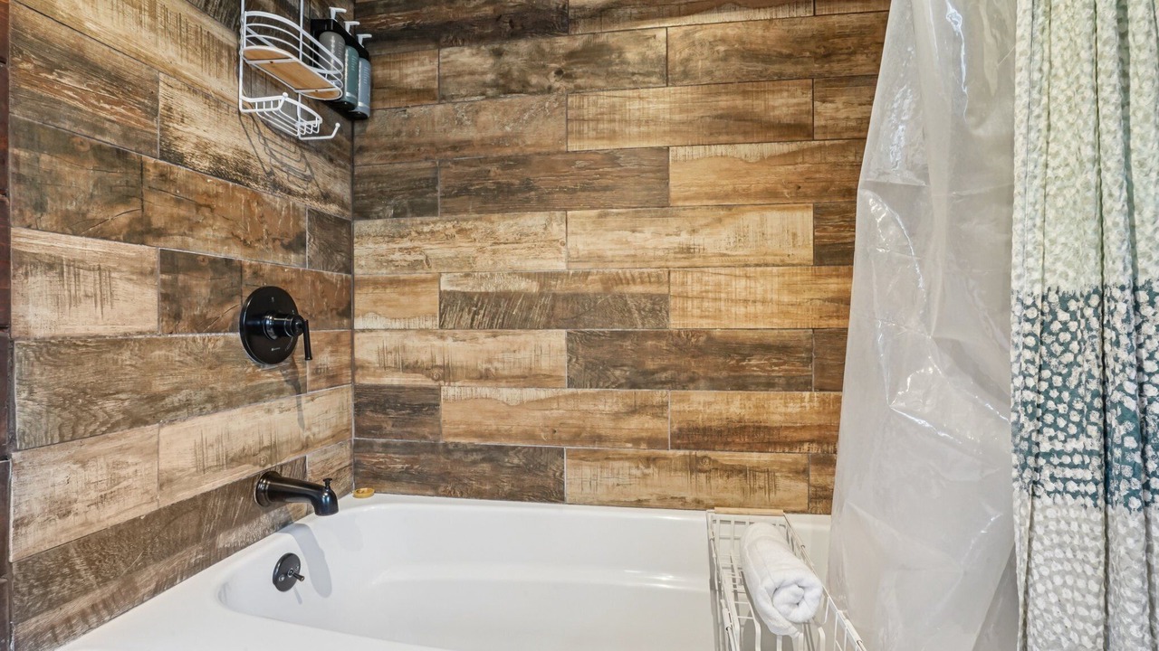Photo of Bathroom in Idyllwild