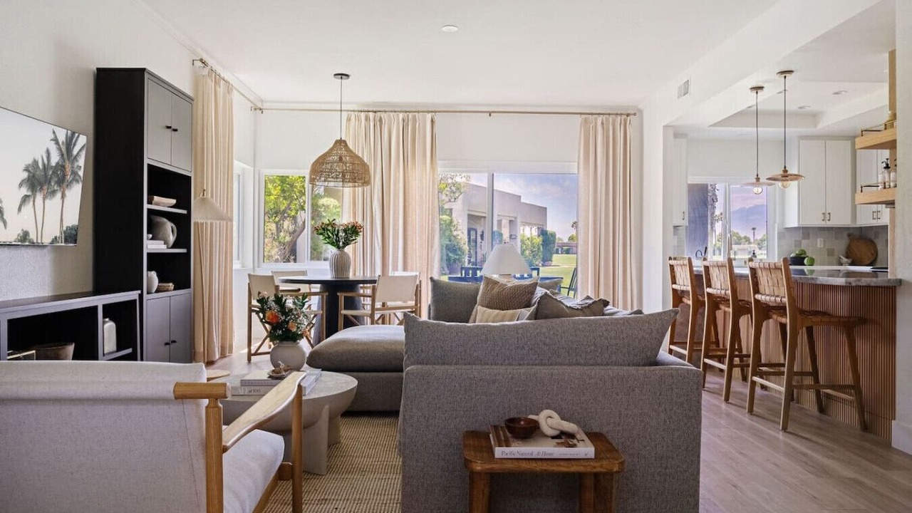 Photo of Livingroom in Palm Springs
