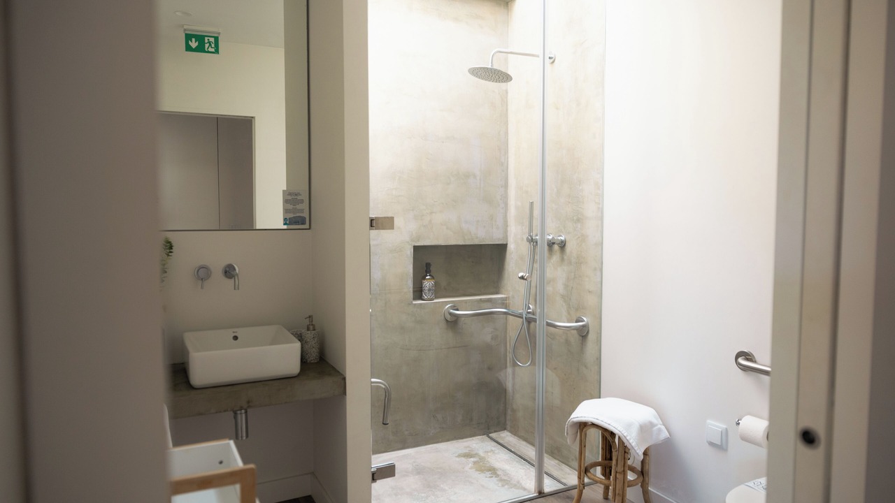 Photo of Bathroom in Evora