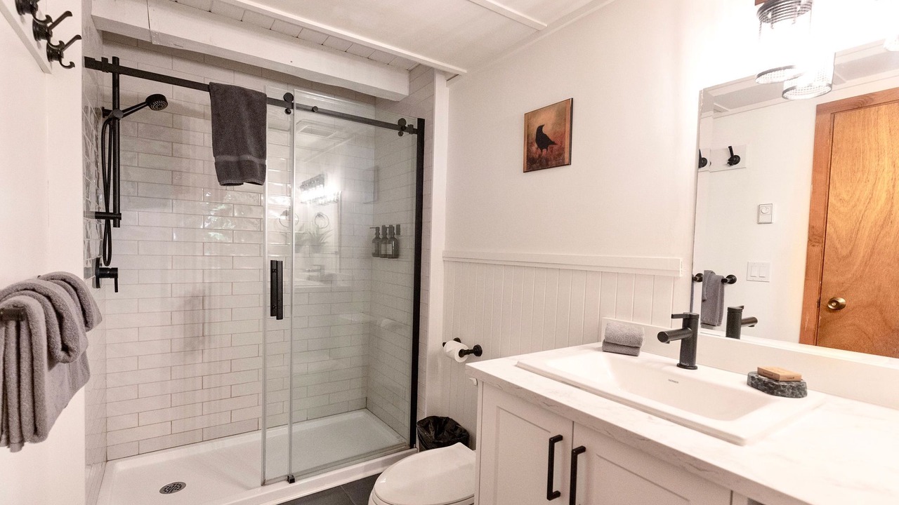 Photo of Bathroom in Ucluelet