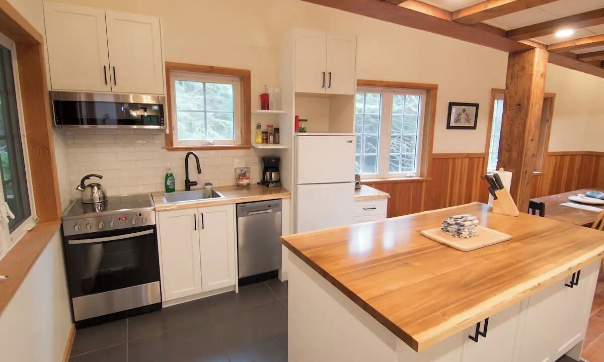 Photo of Kitchen in Ucluelet