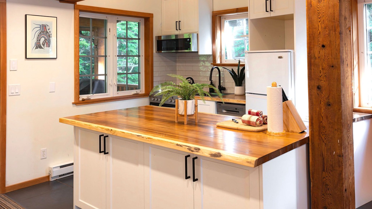 Photo of Kitchen in Ucluelet