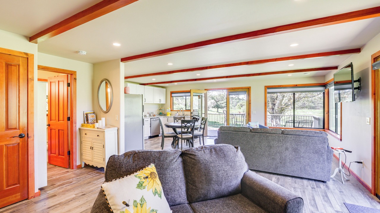 Photo of Livingroom in Julian