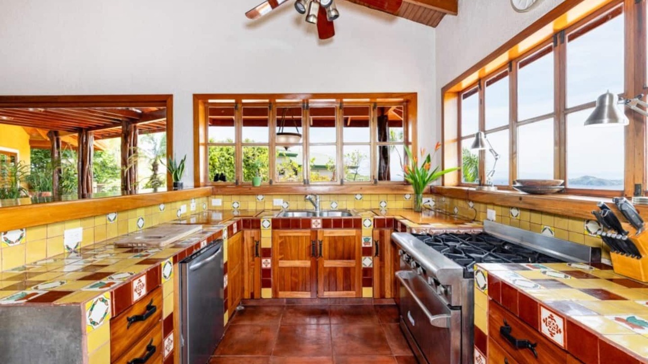 Photo of Kitchen in Playa Hermosa