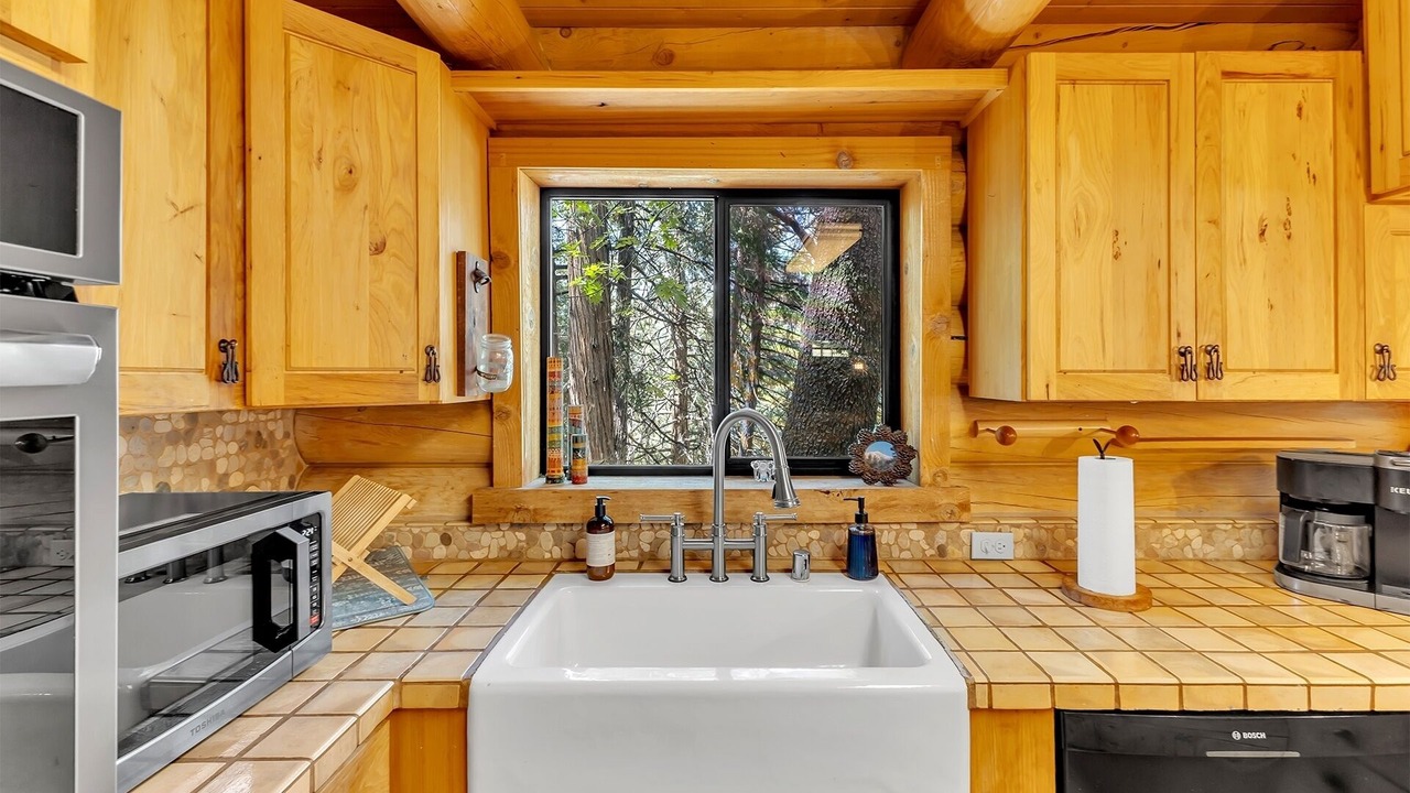 Photo of Kitchen in Idyllwild