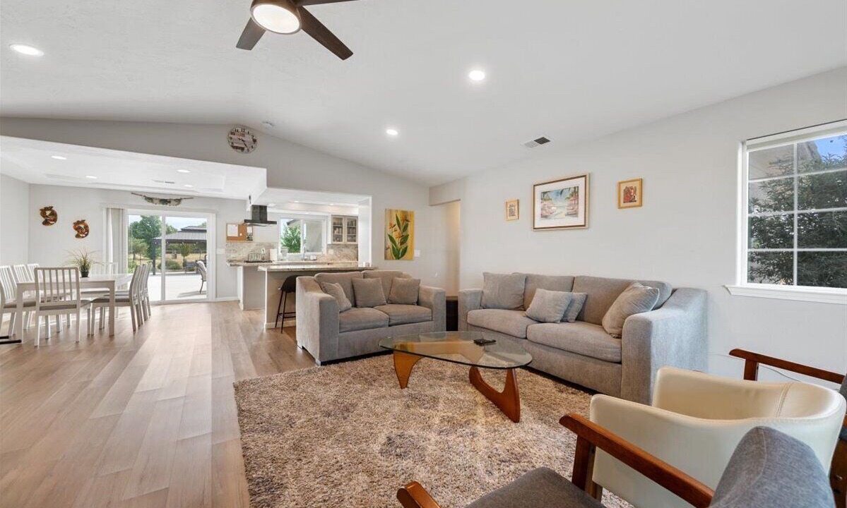 Photo of Livingroom in Paso Robles