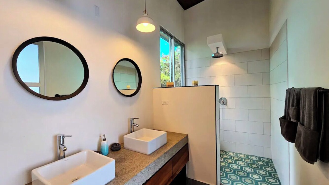 Photo of Bathroom in Ballena