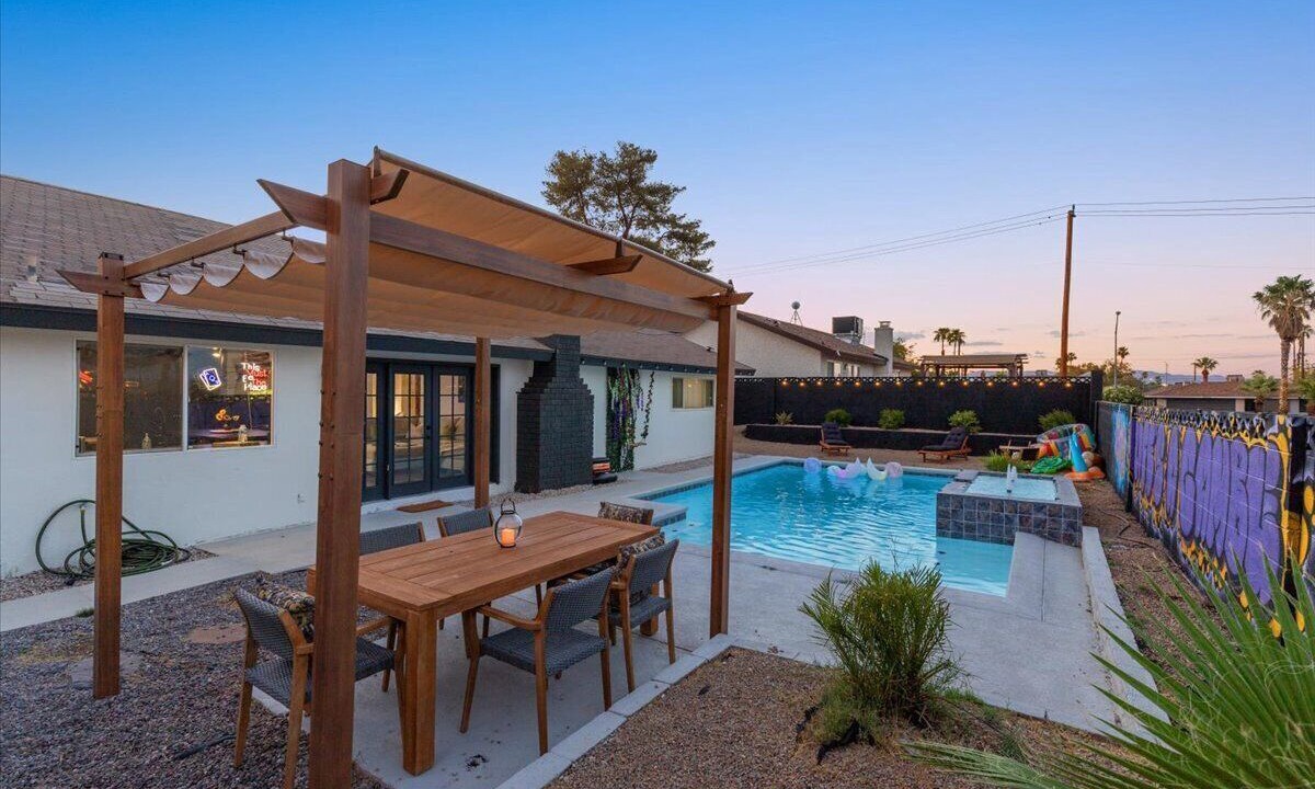 Photo of Outdoor in Paradise