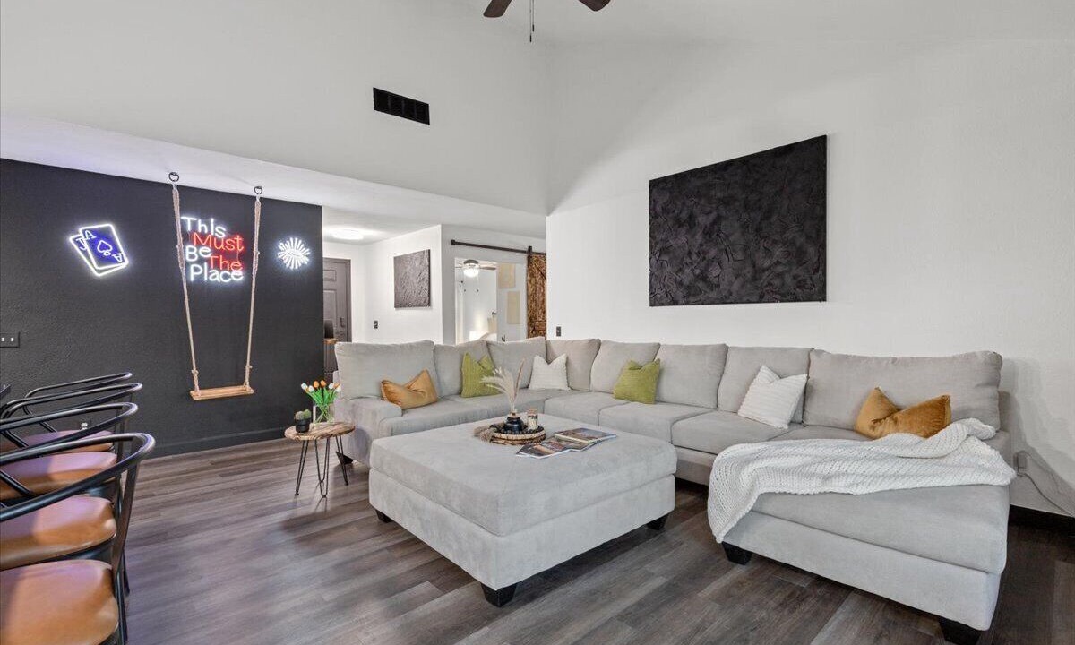 Photo of Livingroom in Paradise